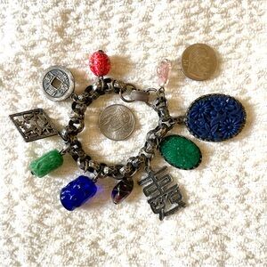 Vintage | Napier | Asian Oriental Motif | Jeweled Dangling Bracelet